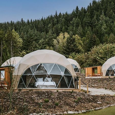 Отель Cross Hill Glamping Лейк-Хавеа Экстерьер фото